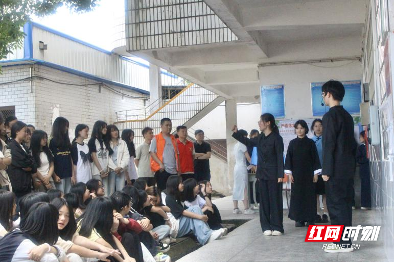 图片437.png 图片437.png